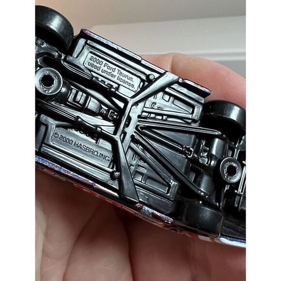 Collection of 6 Hasbro ACTION Vintage Cars rand Prix Ford Taurus - Picture 13 of 14